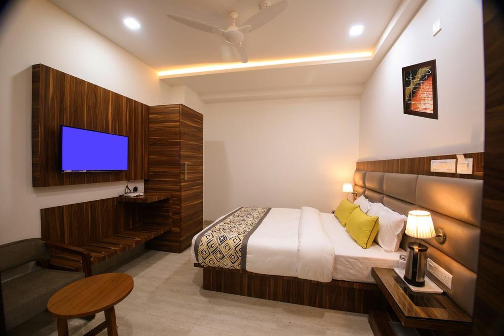 Hotel Narayanam Kota  Bagian luar foto