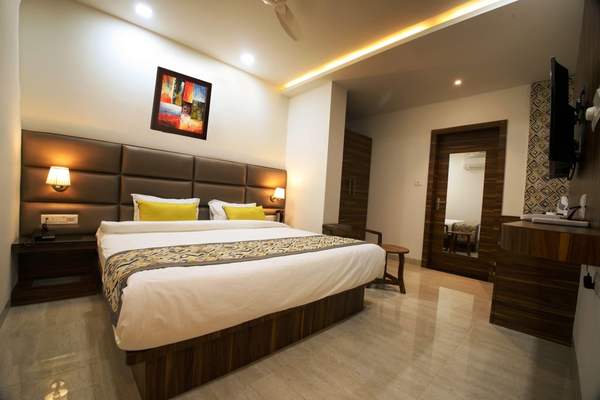 Hotel Narayanam Kota  Bagian luar foto