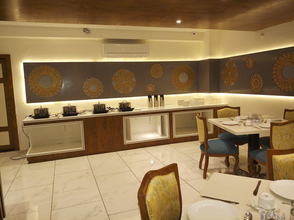 Hotel Narayanam Kota  Bagian luar foto